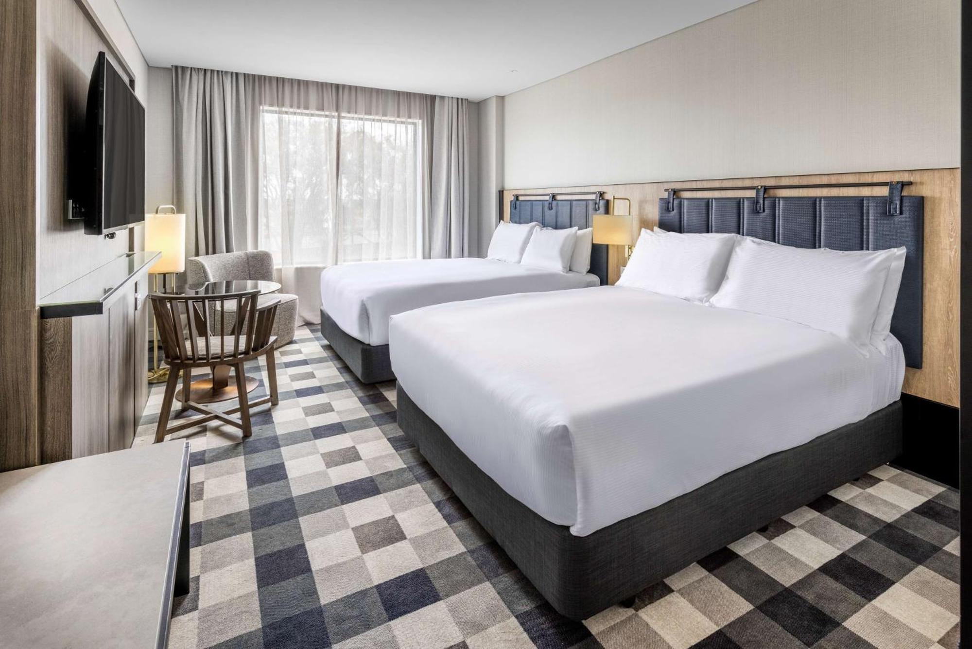 Doubletree By Hilton Auckland Karaka Hotell Exteriör bild