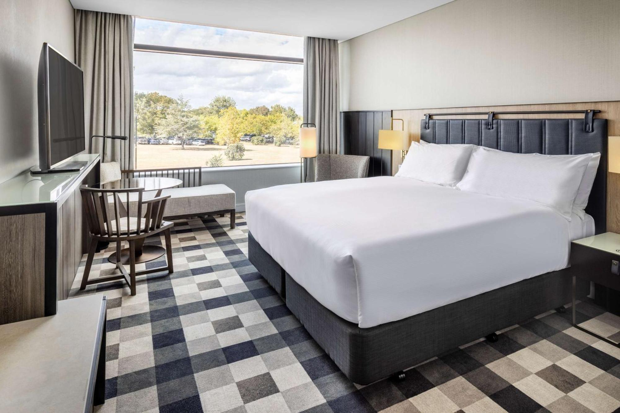 Doubletree By Hilton Auckland Karaka Hotell Exteriör bild