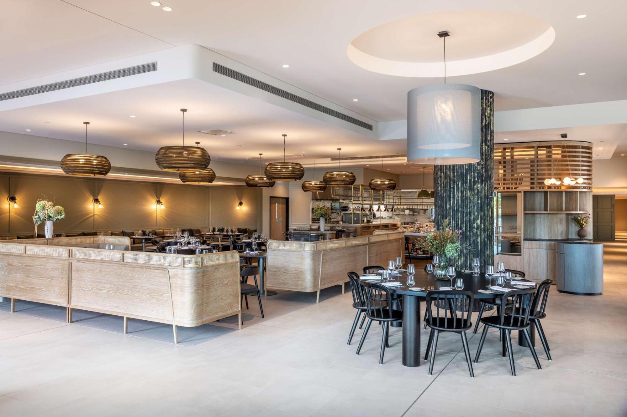 Doubletree By Hilton Auckland Karaka Hotell Exteriör bild